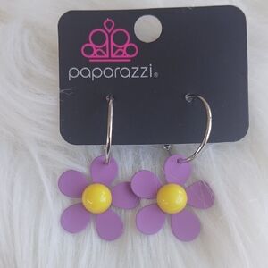Paparazzi Purple Flower Earrings
